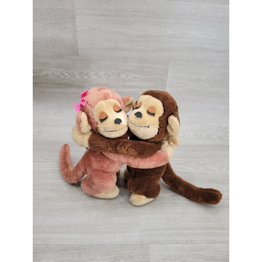 Vintage 1975 Dakin Hugging Monkeys Plush Couple Stuffed Animals Hands 11"